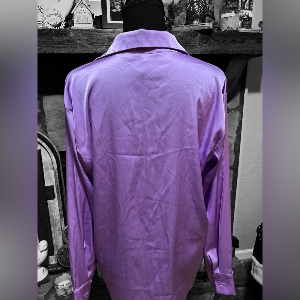 Zenana Elegant Purple Satin Women's Blouse - Picture 4 of 6